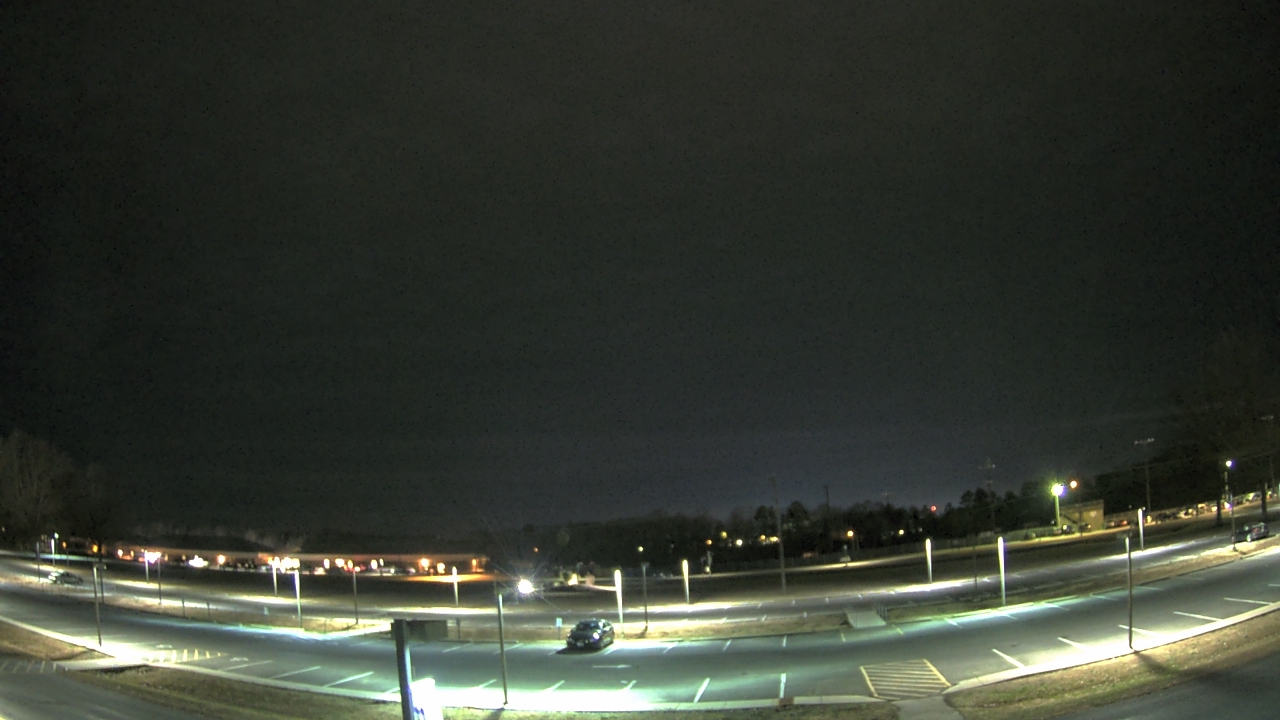 Thumbnail for current weather camera view from Prince Edward MS in Farmville, Virginia
