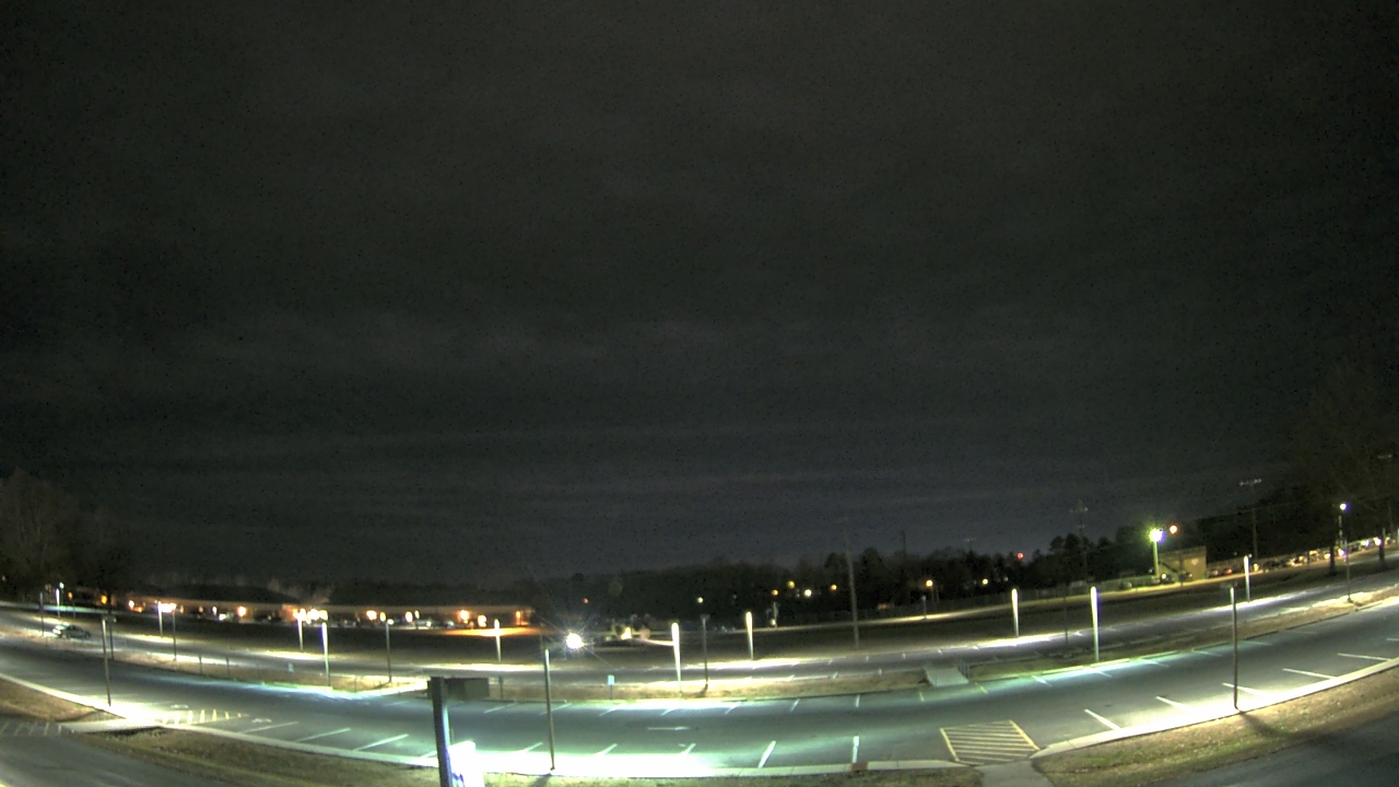 Thumbnail for current weather camera view from Prince Edward MS in Farmville, Virginia