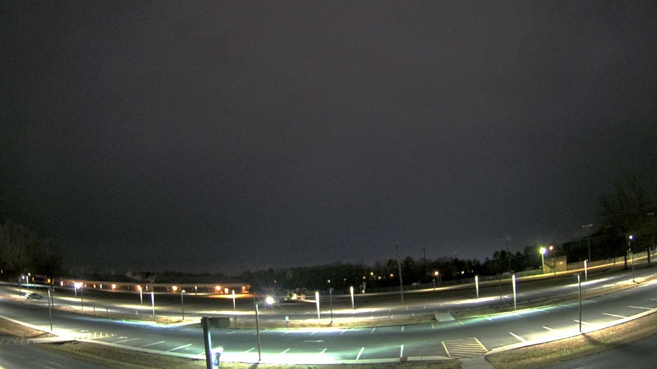 Thumbnail for current weather camera view from Prince Edward MS in Farmville, Virginia