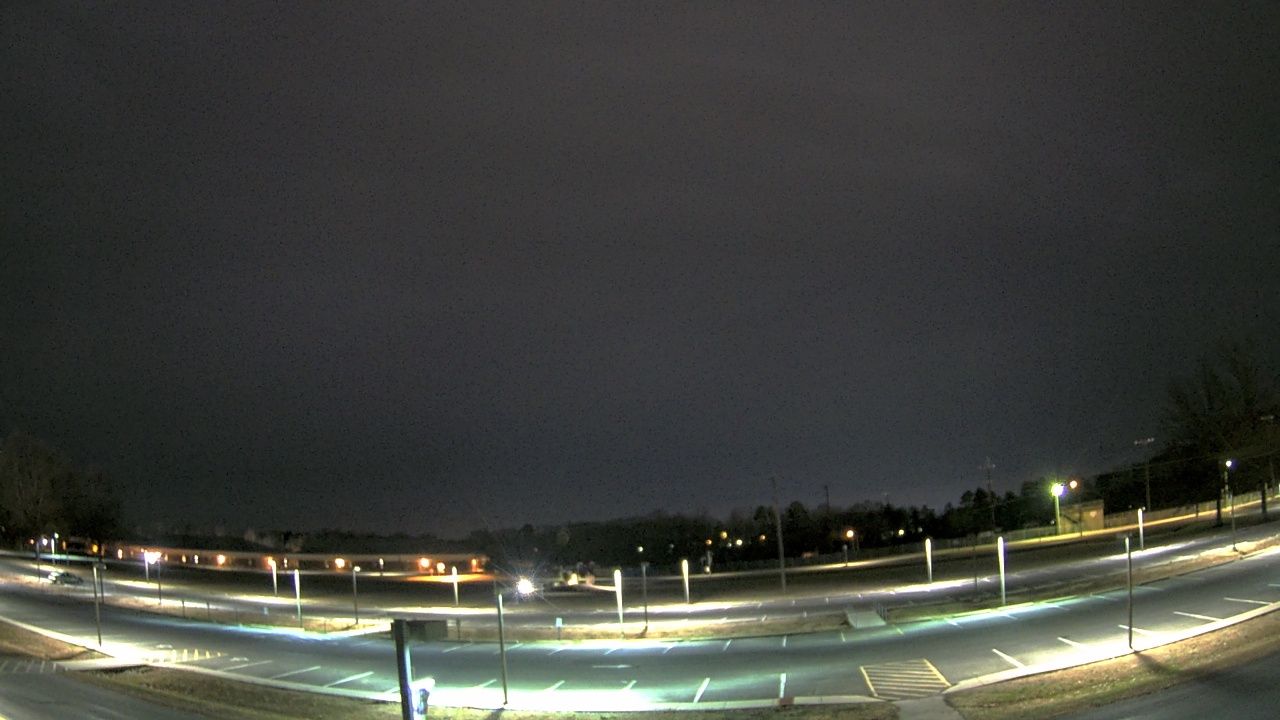 Thumbnail for current weather camera view from Prince Edward MS in Farmville, Virginia