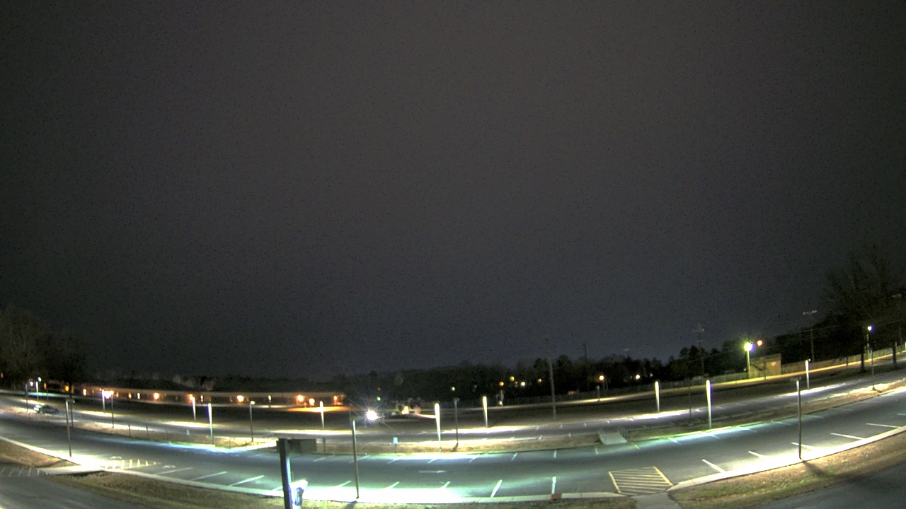 Thumbnail for current weather camera view from Prince Edward MS in Farmville, Virginia