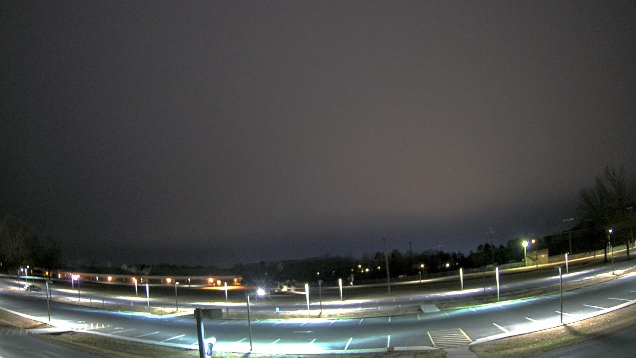 Thumbnail for current weather camera view from Prince Edward MS in Farmville, Virginia