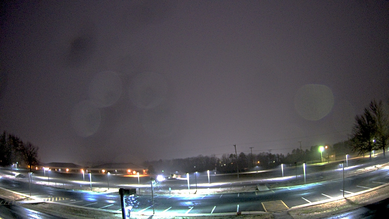 Thumbnail for current weather camera view from Prince Edward MS in Farmville, Virginia