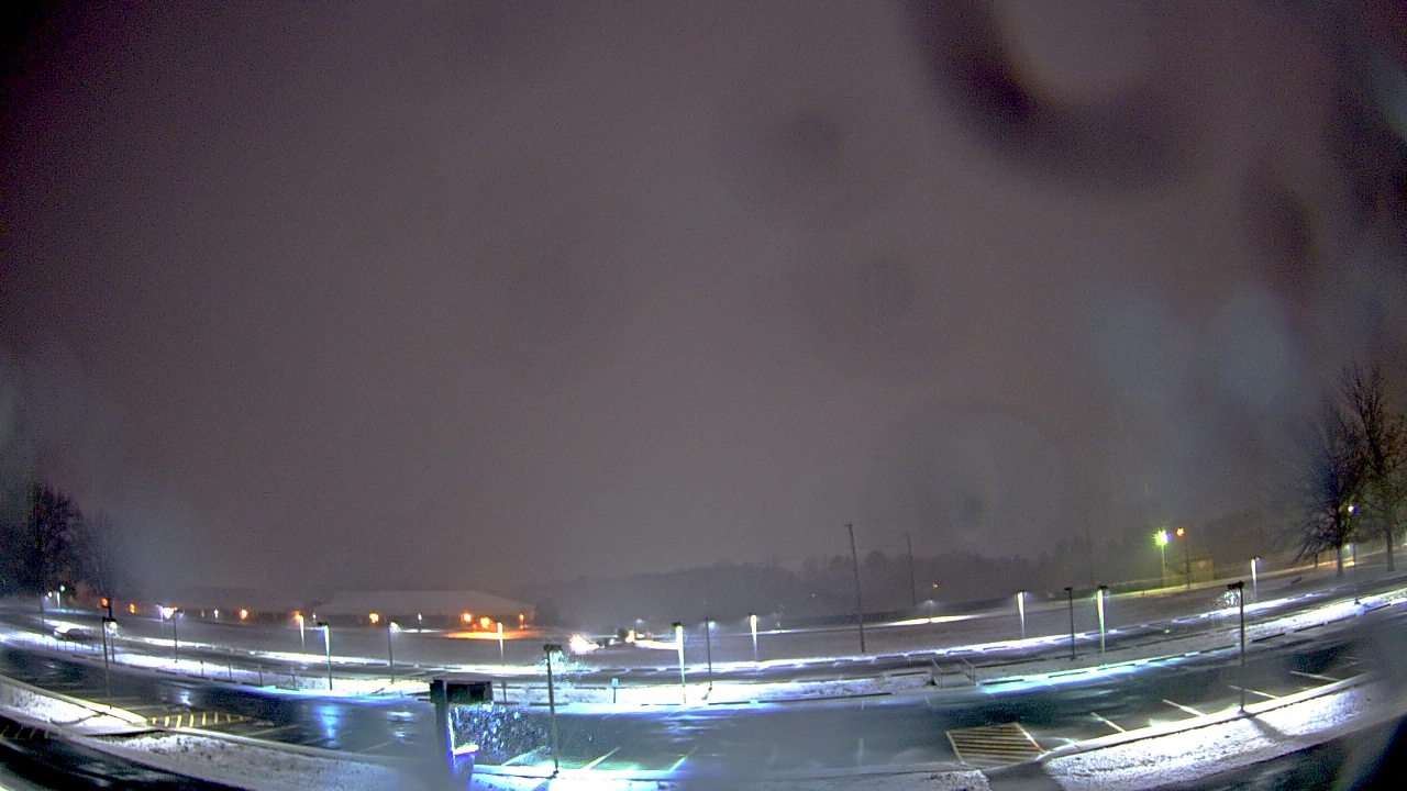 Thumbnail for current weather camera view from Prince Edward MS in Farmville, Virginia