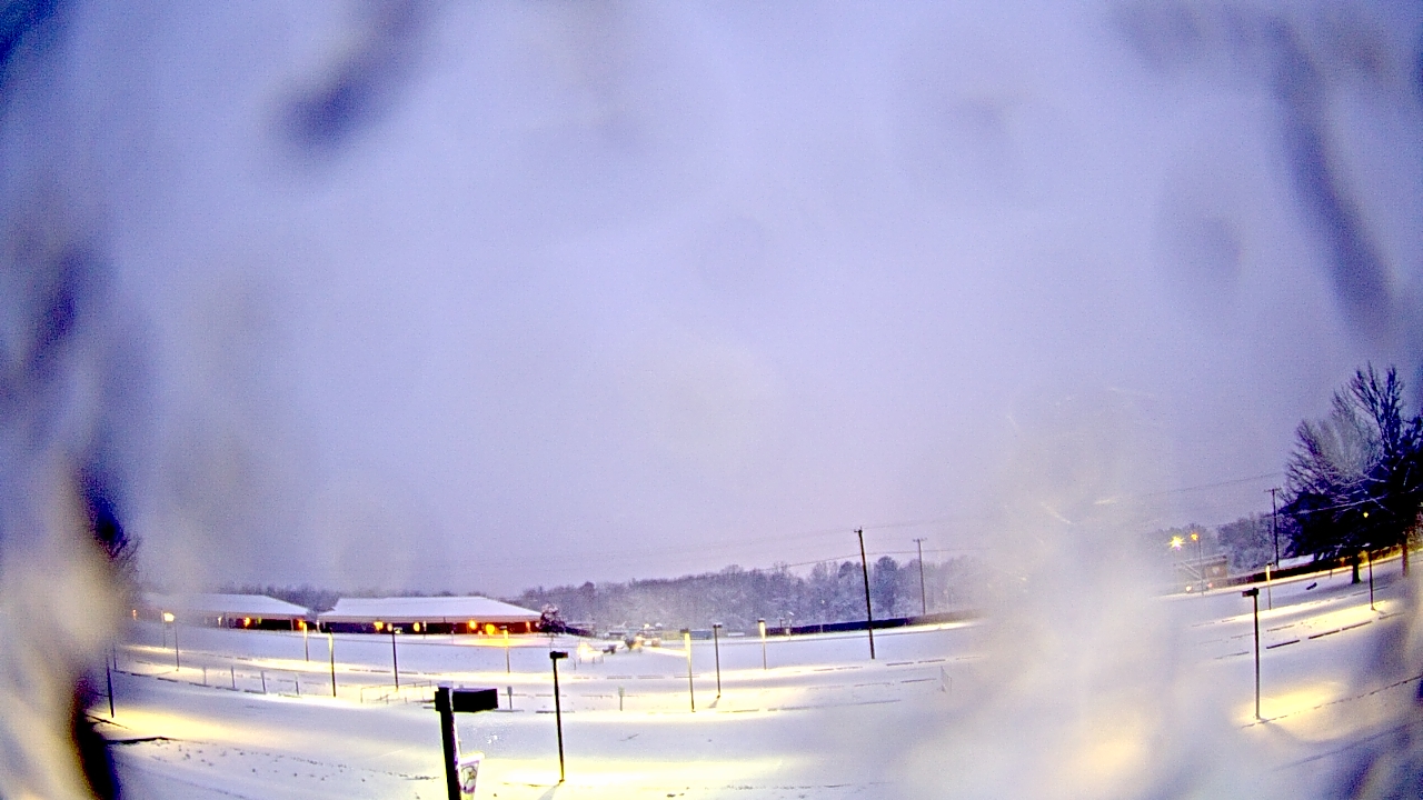 Thumbnail for current weather camera view from Prince Edward MS in Farmville, Virginia