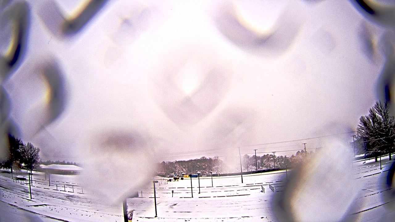 Thumbnail for current weather camera view from Prince Edward MS in Farmville, Virginia