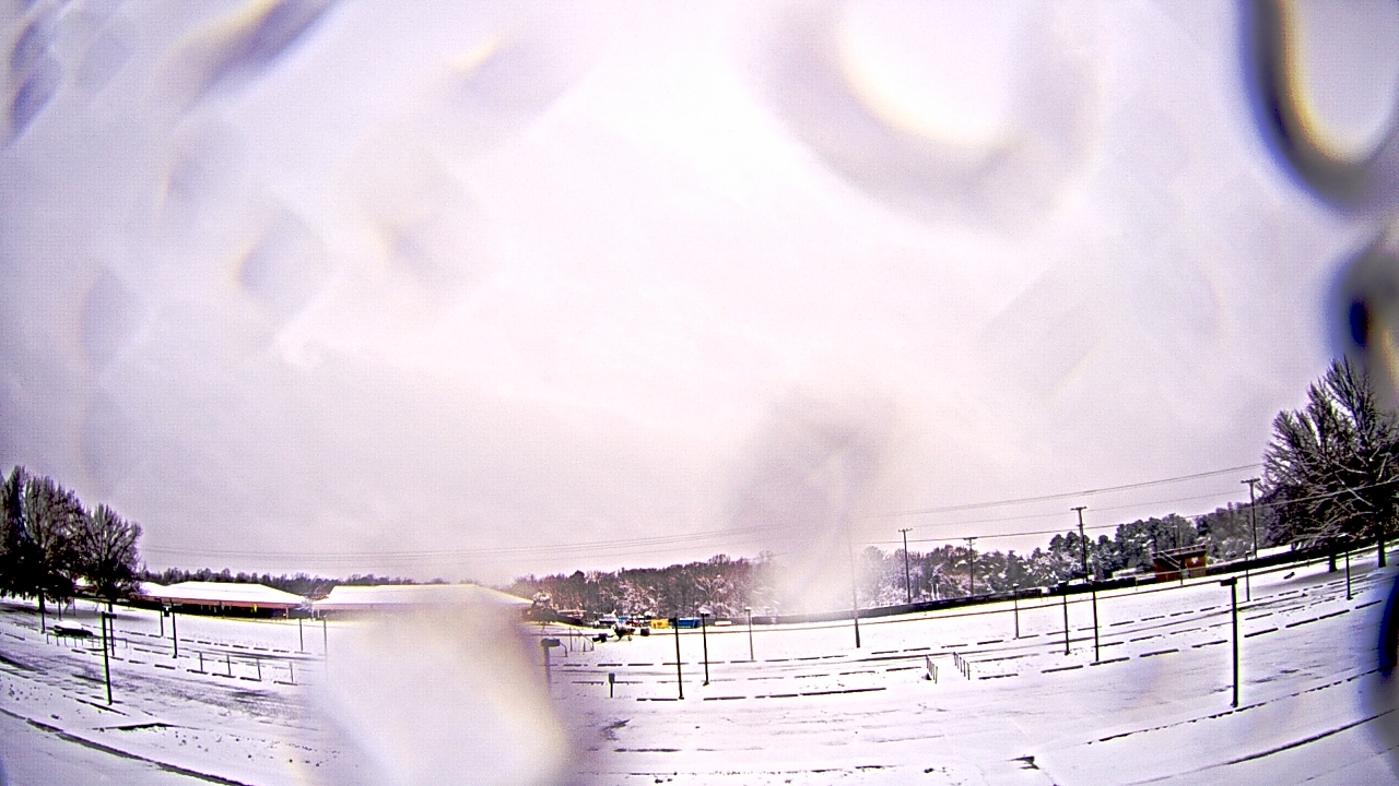 Thumbnail for current weather camera view from Prince Edward MS in Farmville, Virginia