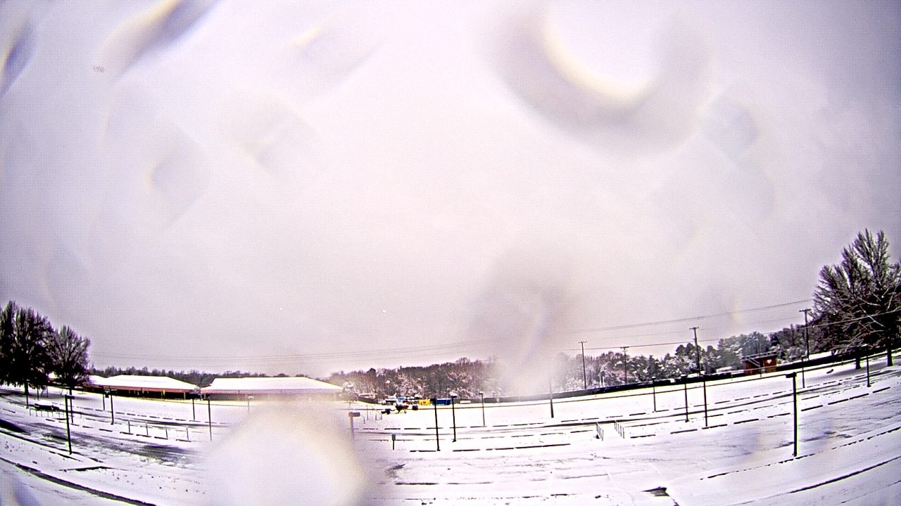 Thumbnail for current weather camera view from Prince Edward MS in Farmville, Virginia