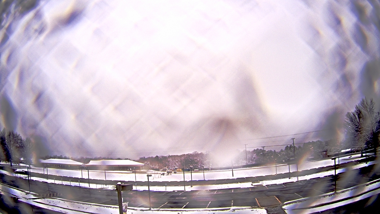 Thumbnail for current weather camera view from Prince Edward MS in Farmville, Virginia