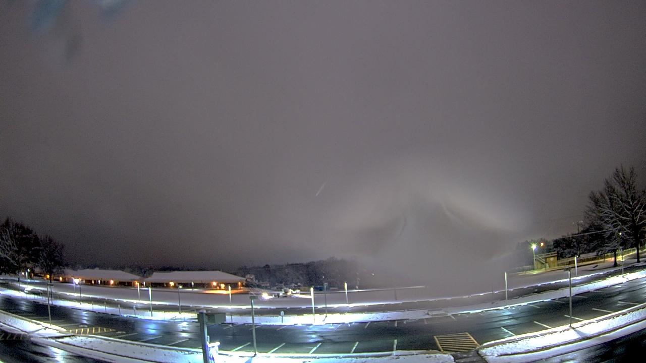 Thumbnail for current weather camera view from Prince Edward MS in Farmville, Virginia