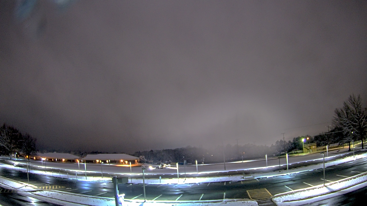 Thumbnail for current weather camera view from Prince Edward MS in Farmville, Virginia