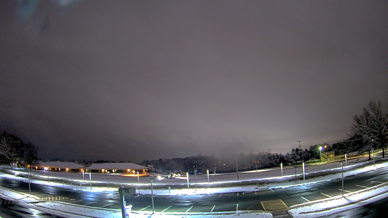 Thumbnail for current weather camera view from Prince Edward MS in Farmville, Virginia