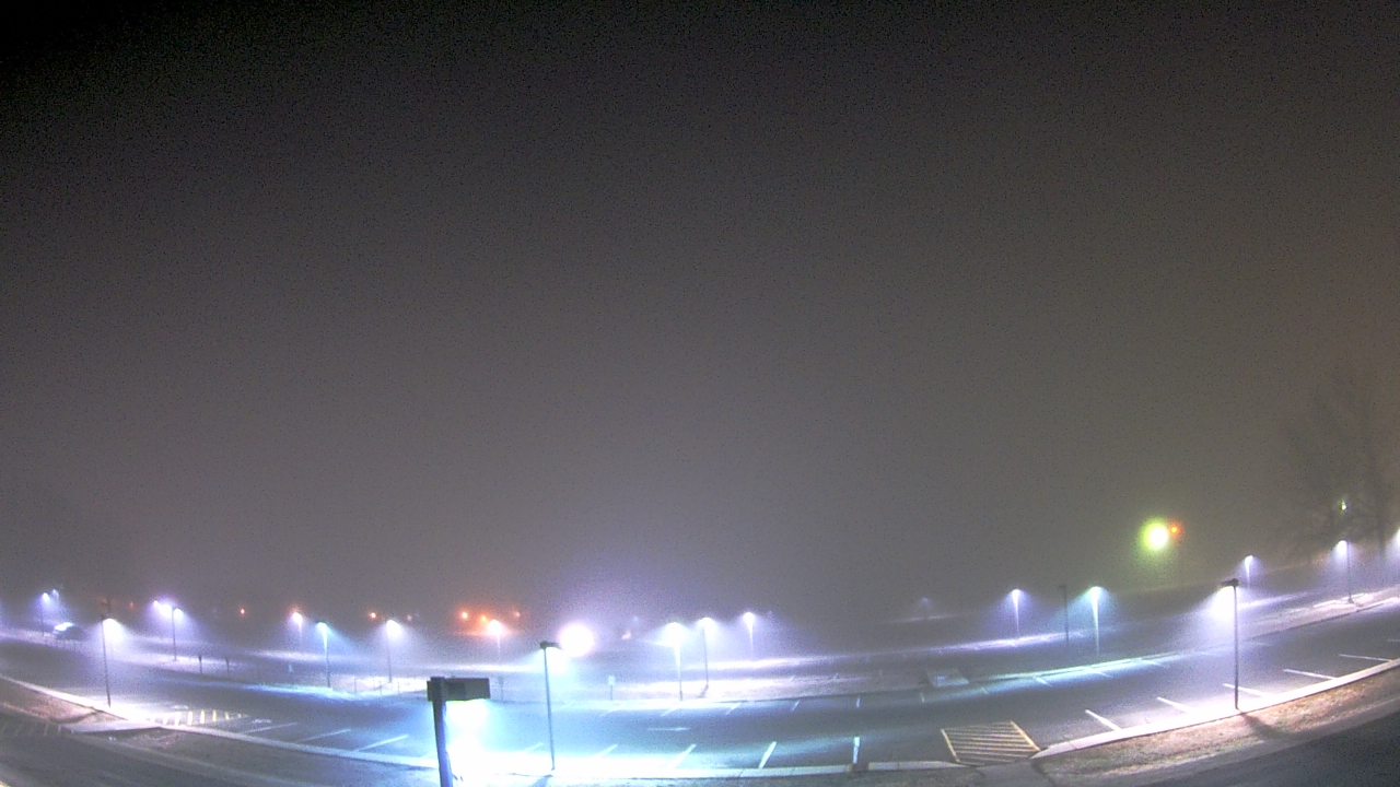 Thumbnail for current weather camera view from Prince Edward MS in Farmville, Virginia