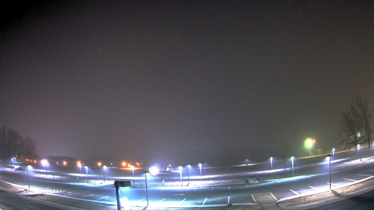 Thumbnail for current weather camera view from Prince Edward MS in Farmville, Virginia