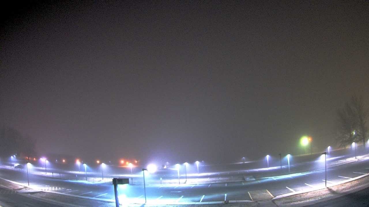 Thumbnail for current weather camera view from Prince Edward MS in Farmville, Virginia