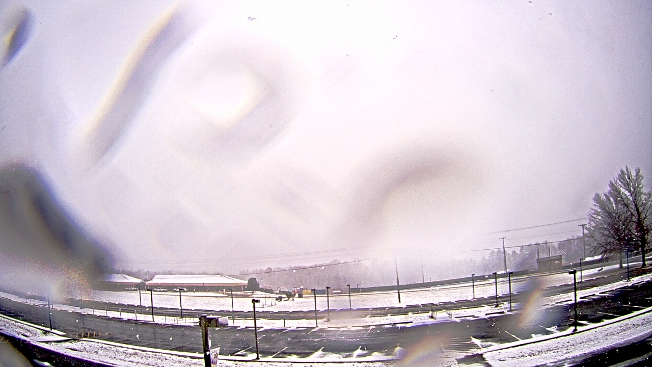 Thumbnail for current weather camera view from Prince Edward MS in Farmville, Virginia