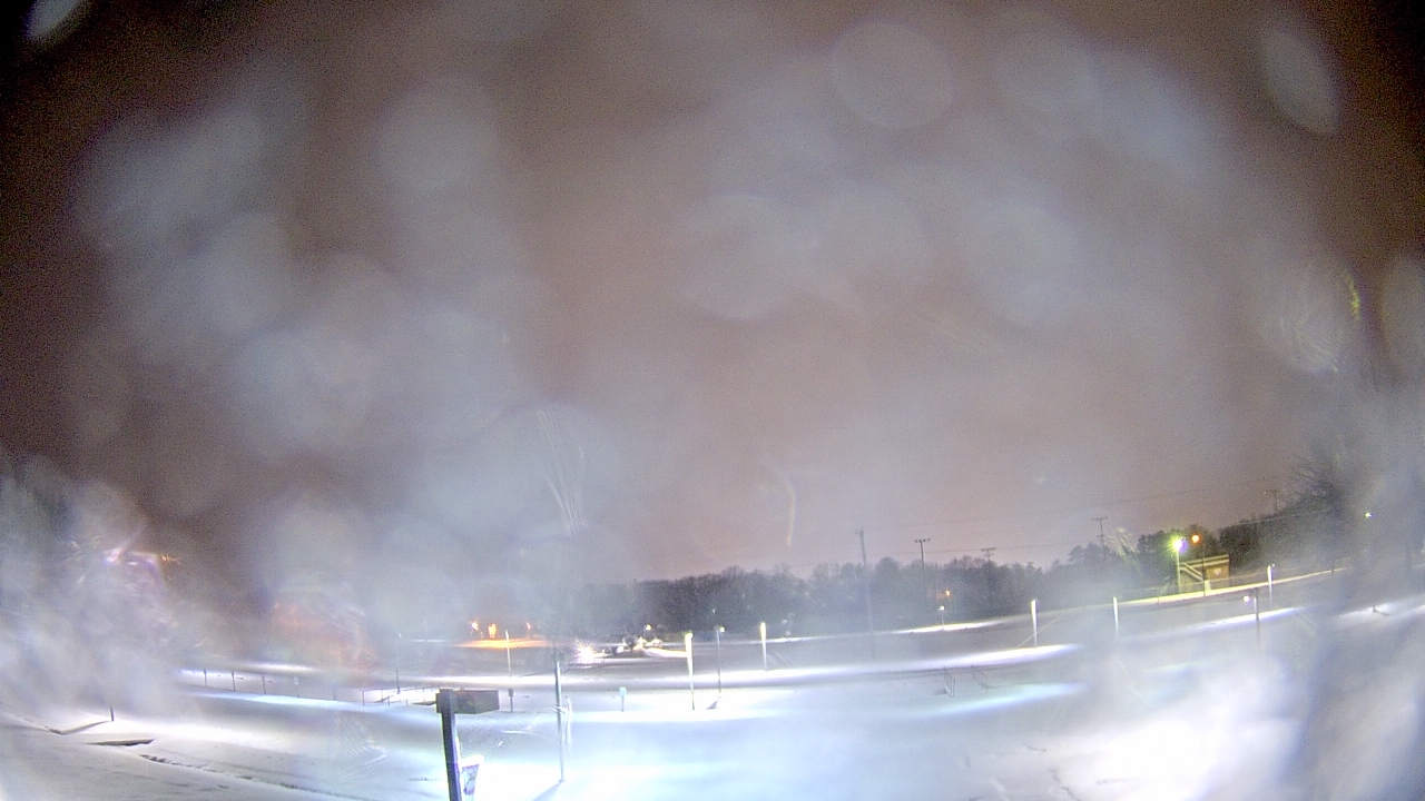 Thumbnail for current weather camera view from Prince Edward MS in Farmville, Virginia