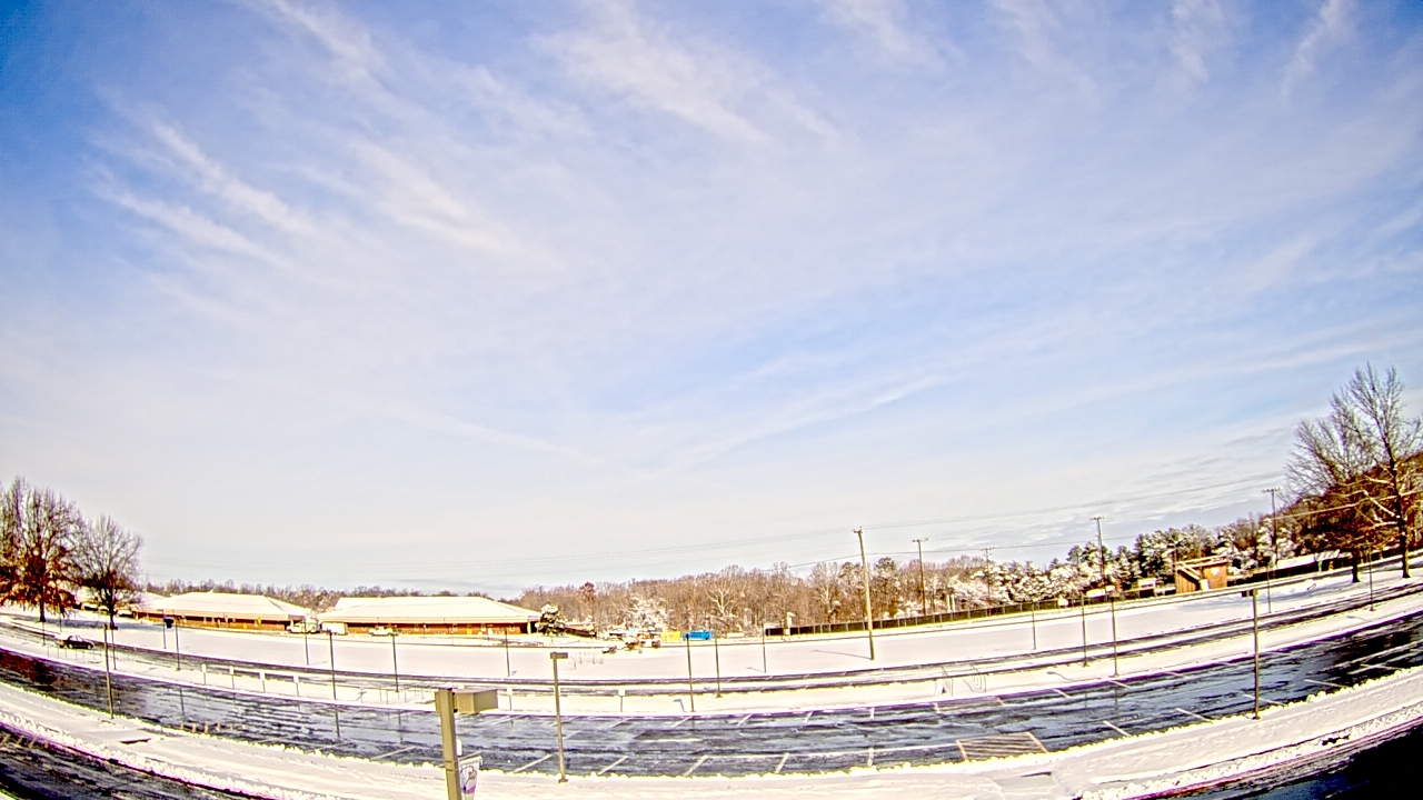 Thumbnail for current weather camera view from Prince Edward MS in Farmville, Virginia