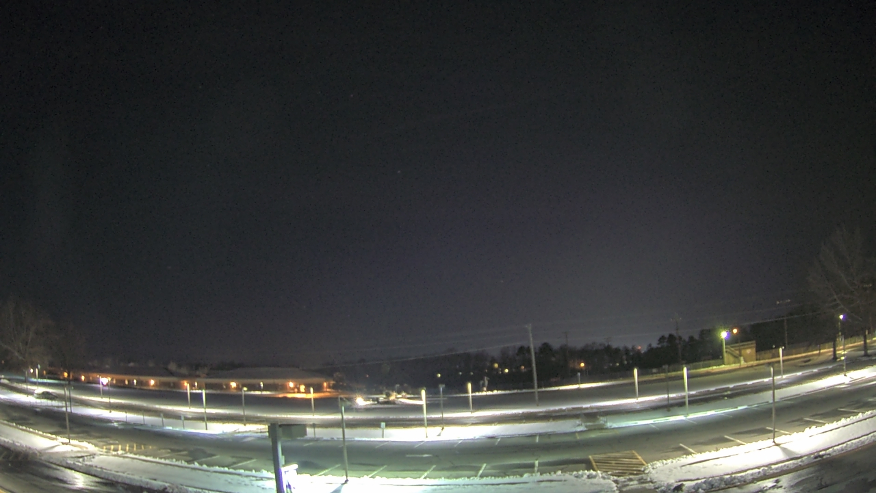 Thumbnail for current weather camera view from Prince Edward MS in Farmville, Virginia