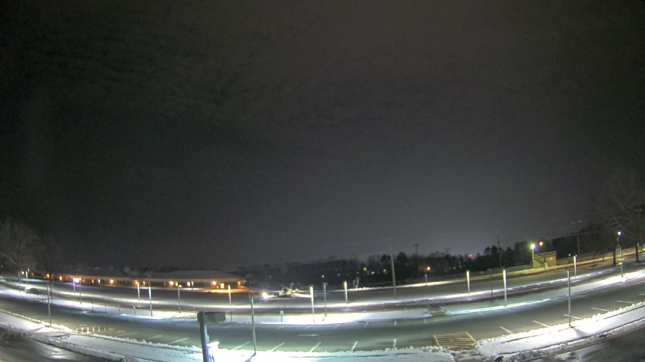 Thumbnail for current weather camera view from Prince Edward MS in Farmville, Virginia
