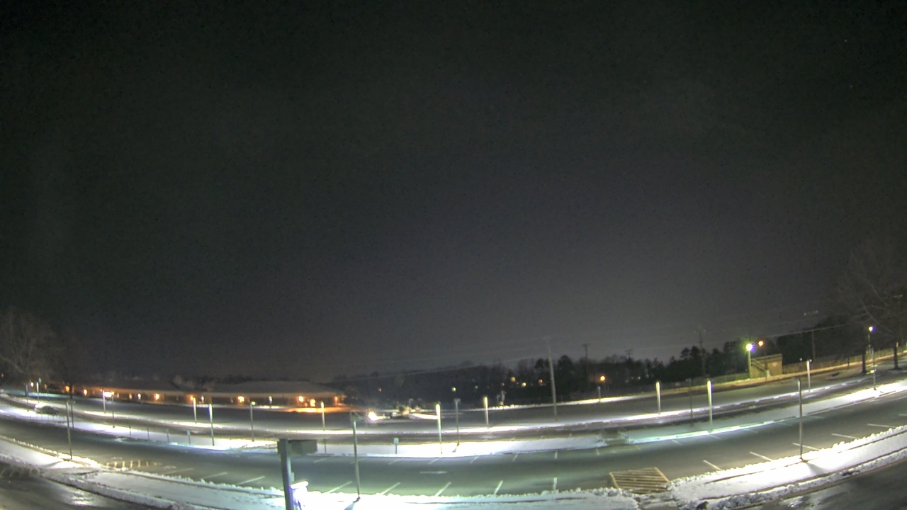 Thumbnail for current weather camera view from Prince Edward MS in Farmville, Virginia