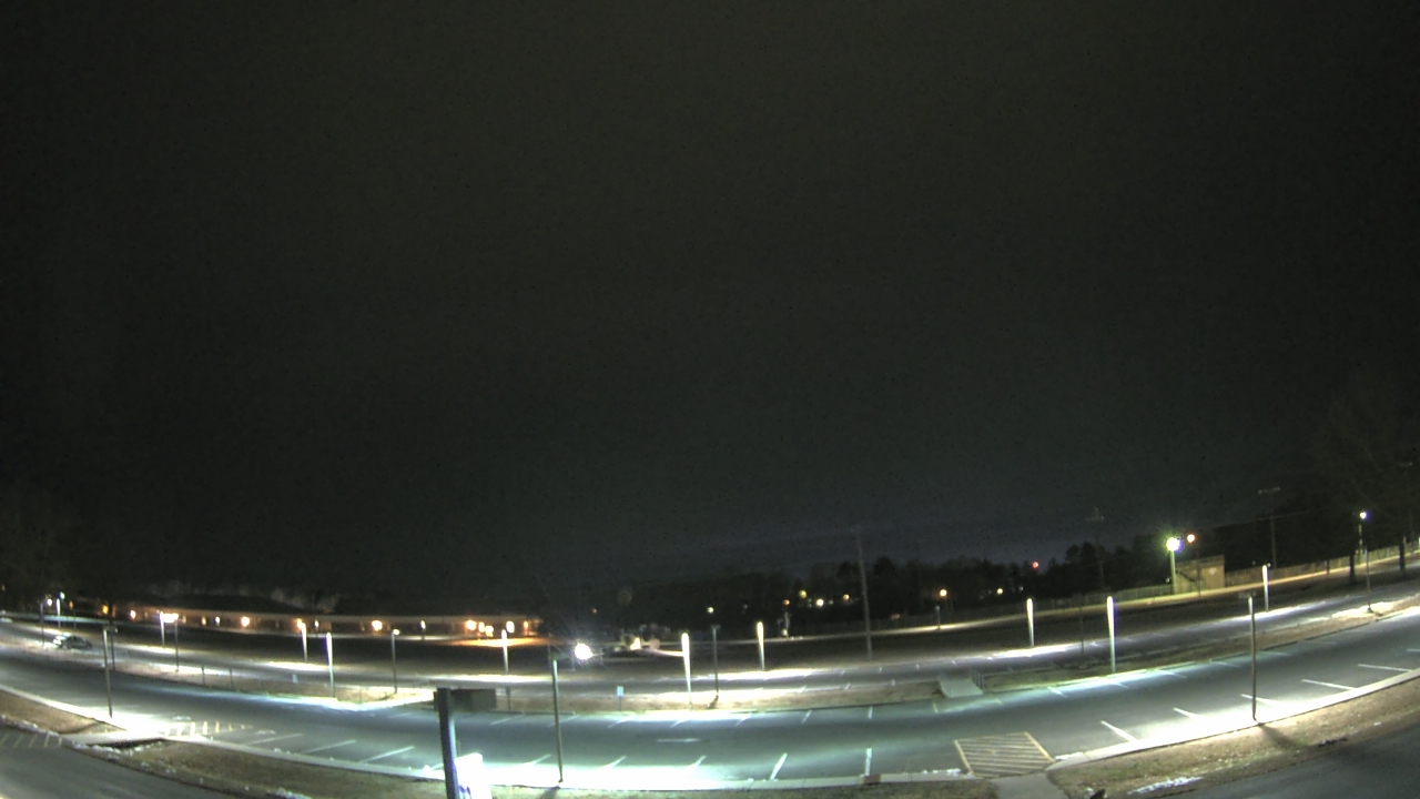 Thumbnail for current weather camera view from Prince Edward MS in Farmville, Virginia