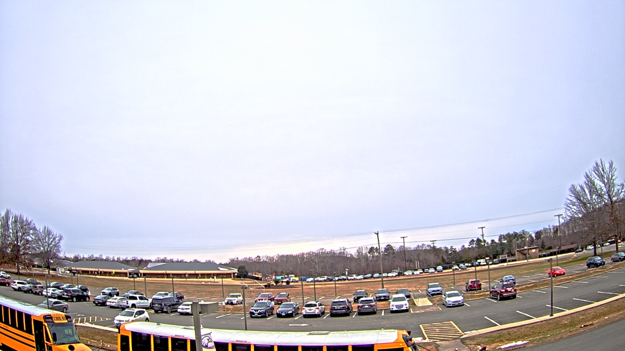 Thumbnail for current weather camera view from Prince Edward MS in Farmville, Virginia
