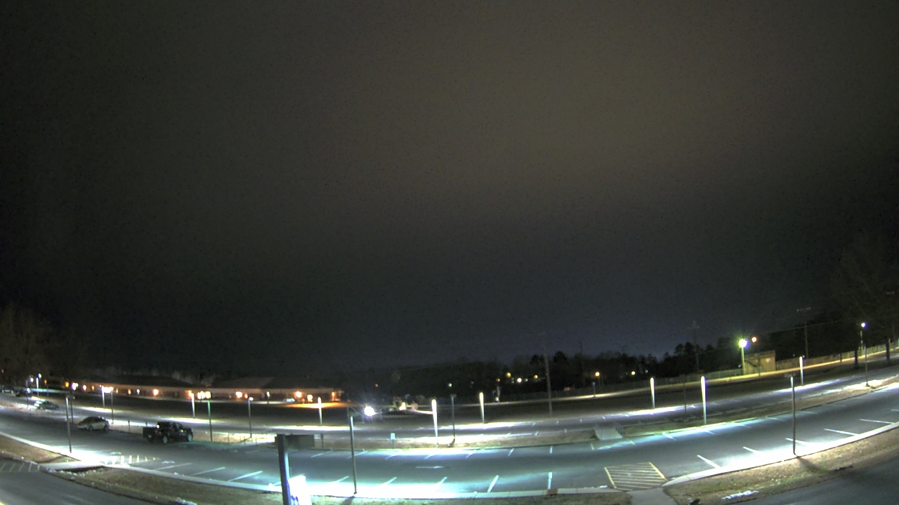 Thumbnail for current weather camera view from Prince Edward MS in Farmville, Virginia