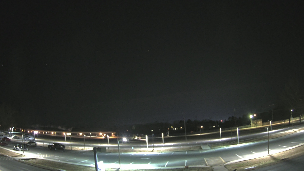 Thumbnail for current weather camera view from Prince Edward MS in Farmville, Virginia