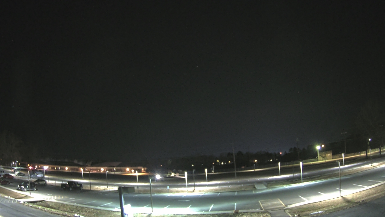 Thumbnail for current weather camera view from Prince Edward MS in Farmville, Virginia