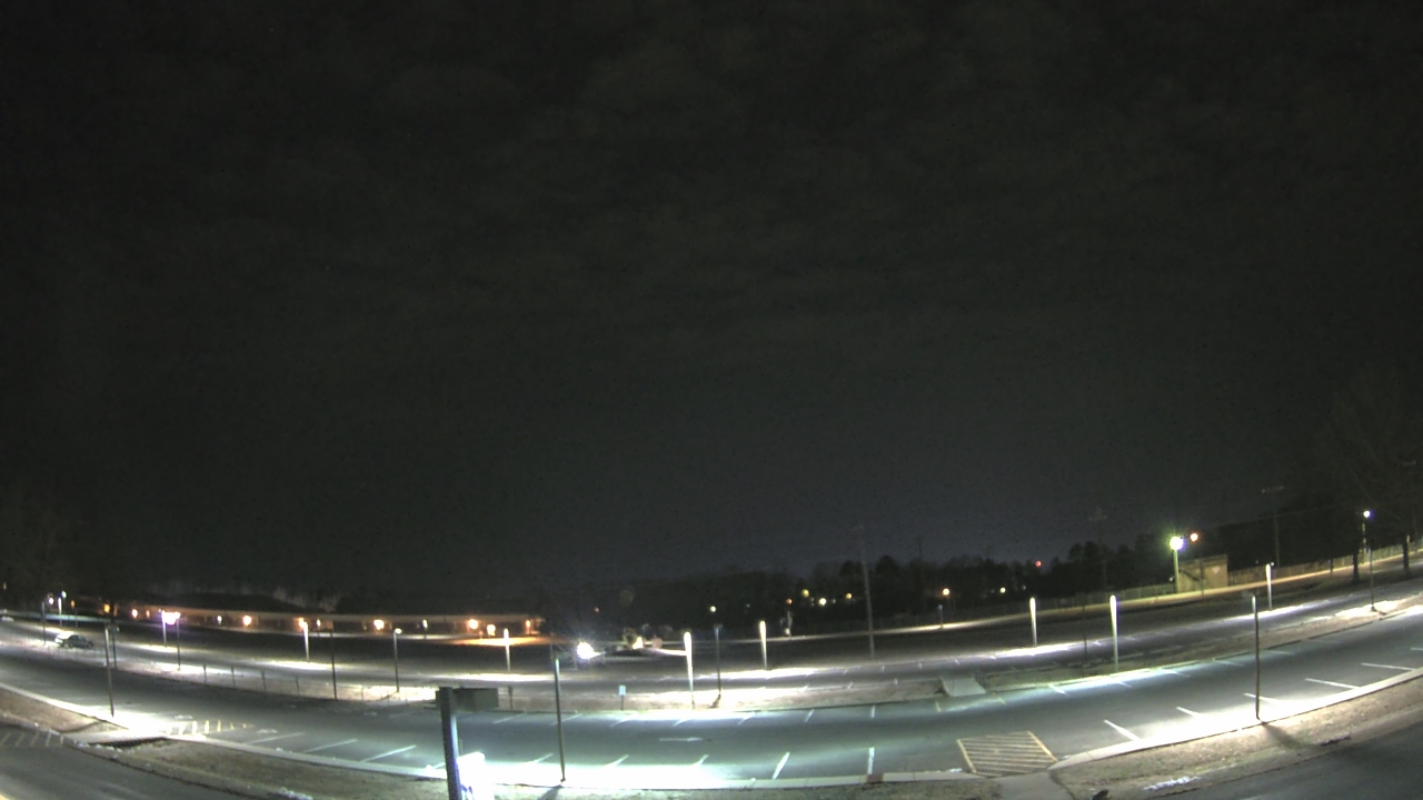 Thumbnail for current weather camera view from Prince Edward MS in Farmville, Virginia