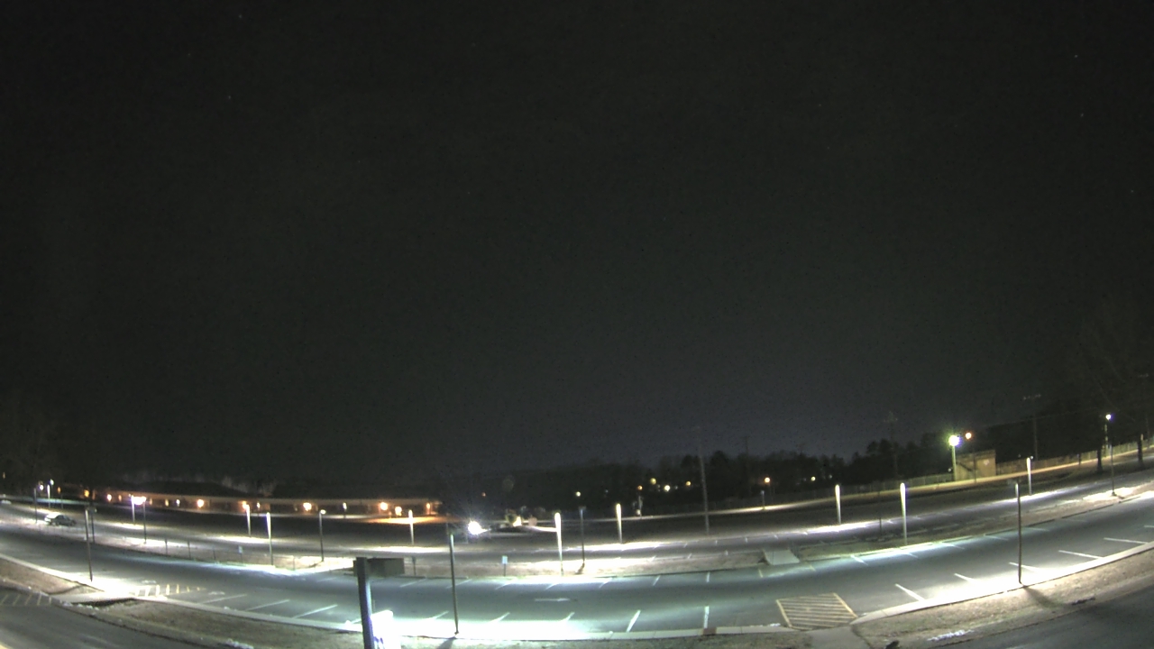 Thumbnail for current weather camera view from Prince Edward MS in Farmville, Virginia