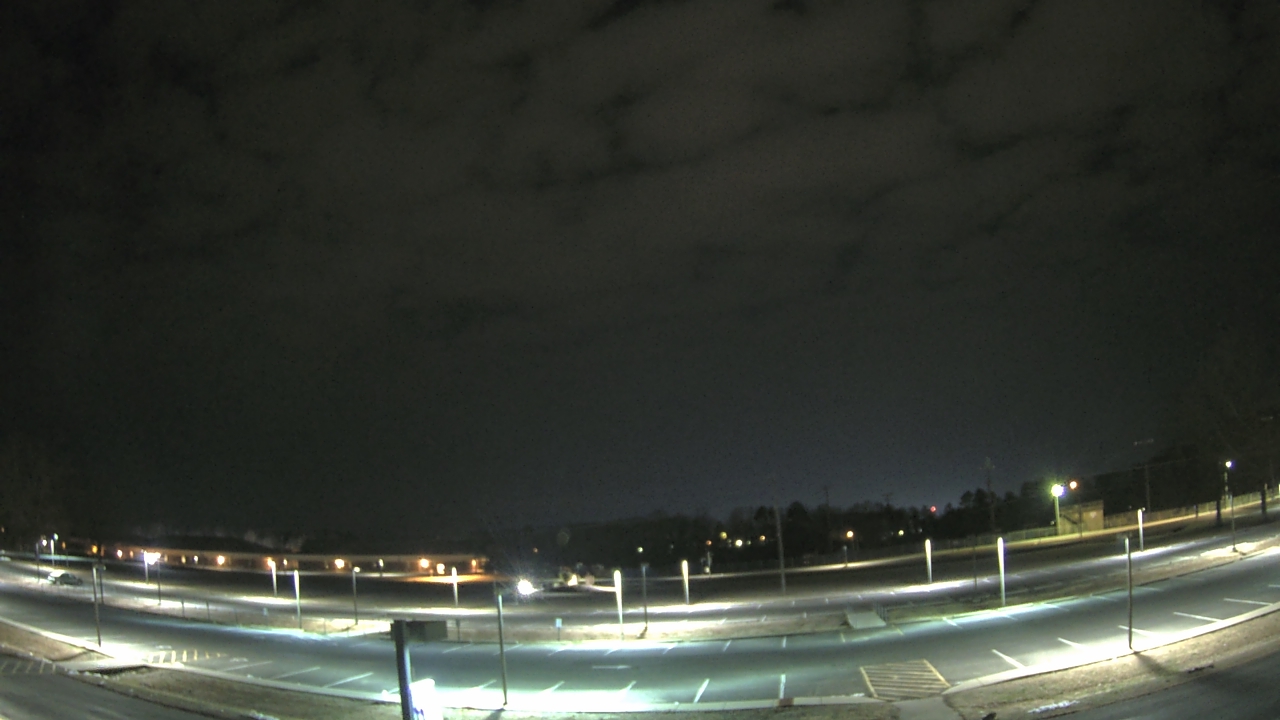 Thumbnail for current weather camera view from Prince Edward MS in Farmville, Virginia