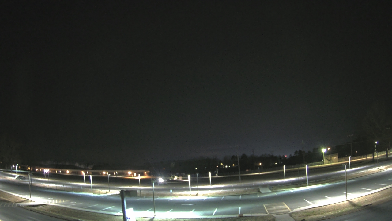 Thumbnail for current weather camera view from Prince Edward MS in Farmville, Virginia