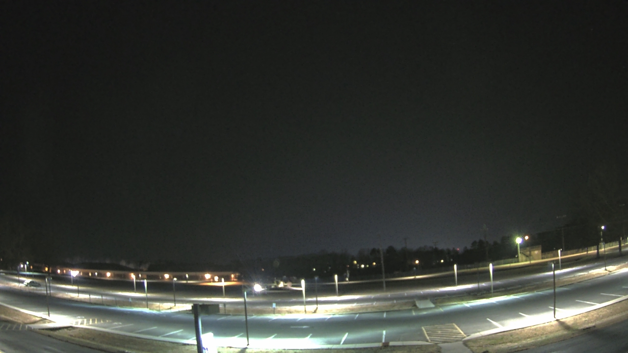Thumbnail for current weather camera view from Prince Edward MS in Farmville, Virginia