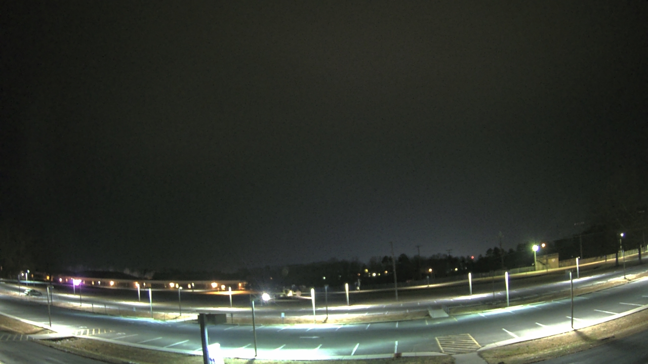 Thumbnail for current weather camera view from Prince Edward MS in Farmville, Virginia