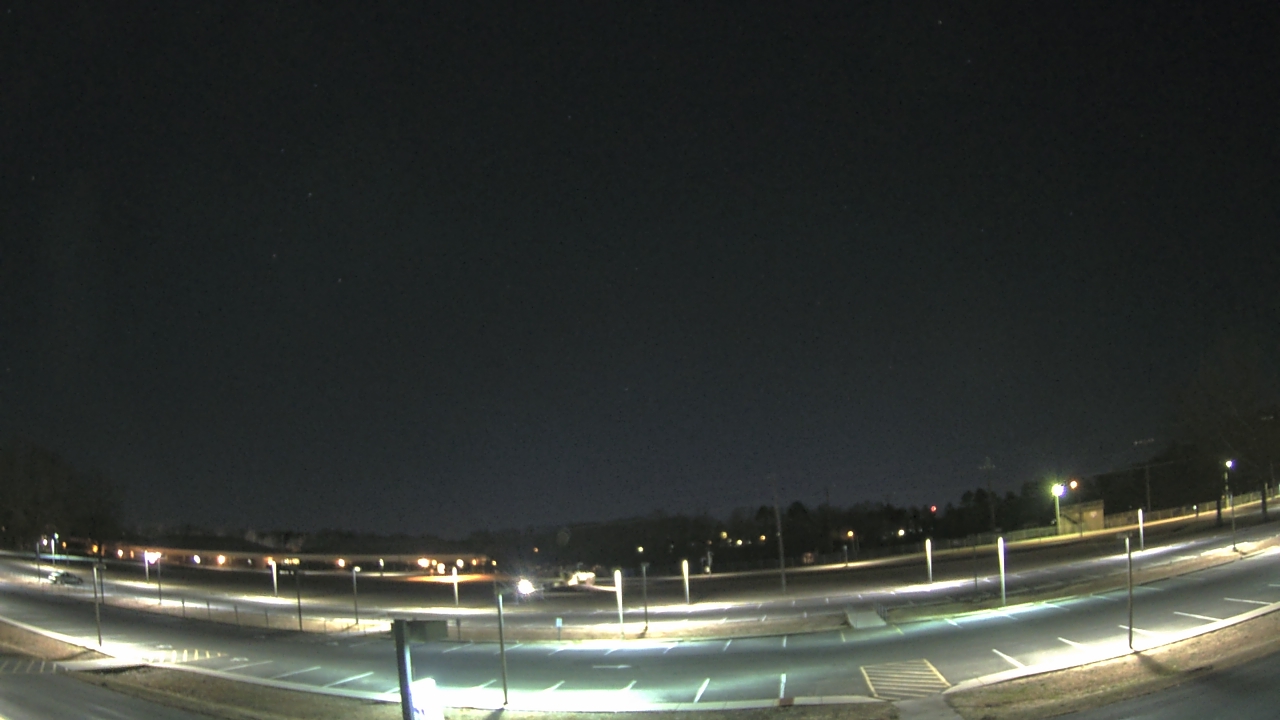 Thumbnail for current weather camera view from Prince Edward MS in Farmville, Virginia