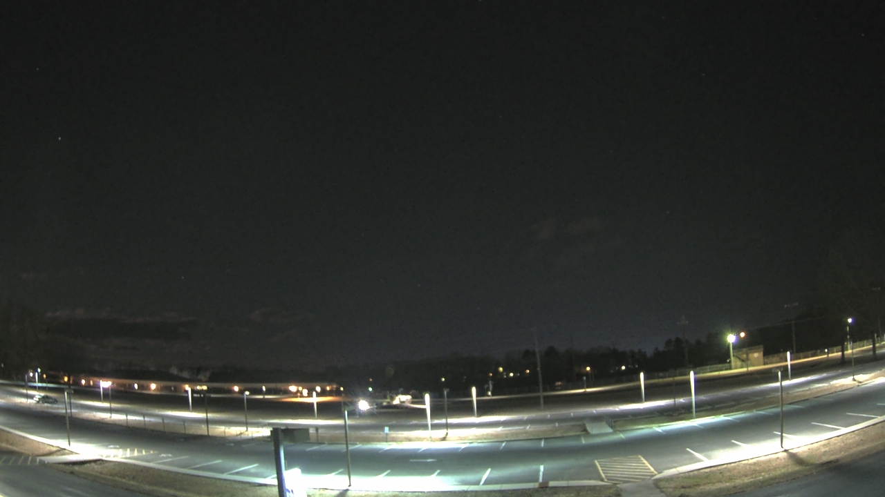 Thumbnail for current weather camera view from Prince Edward MS in Farmville, Virginia