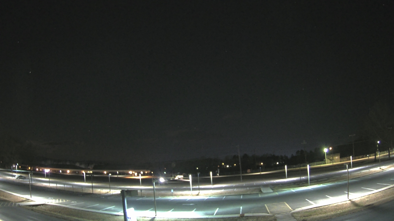 Thumbnail for current weather camera view from Prince Edward MS in Farmville, Virginia