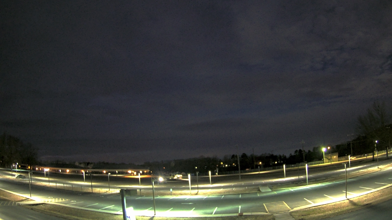 Thumbnail for current weather camera view from Prince Edward MS in Farmville, Virginia