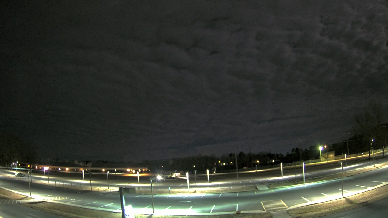 Thumbnail for current weather camera view from Prince Edward MS in Farmville, Virginia