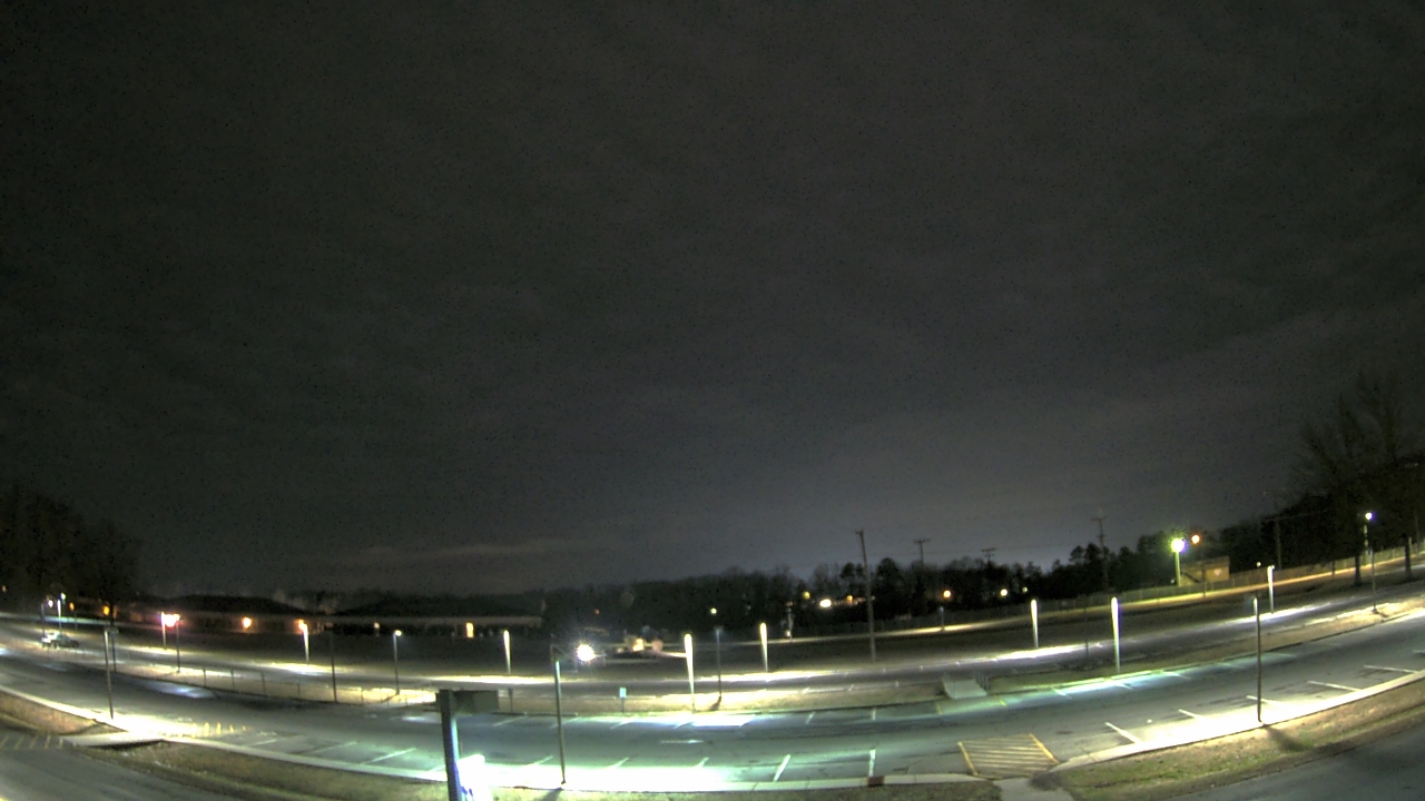 Thumbnail for current weather camera view from Prince Edward MS in Farmville, Virginia