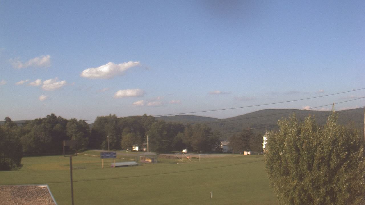 Thumbnail for current weather camera view from Forest City Regional Jr Sr HS in Forest City, Pennsylvania