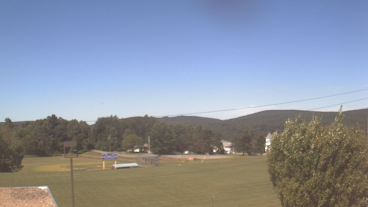 Thumbnail for current weather camera view from Forest City Regional Jr Sr HS in Forest City, Pennsylvania