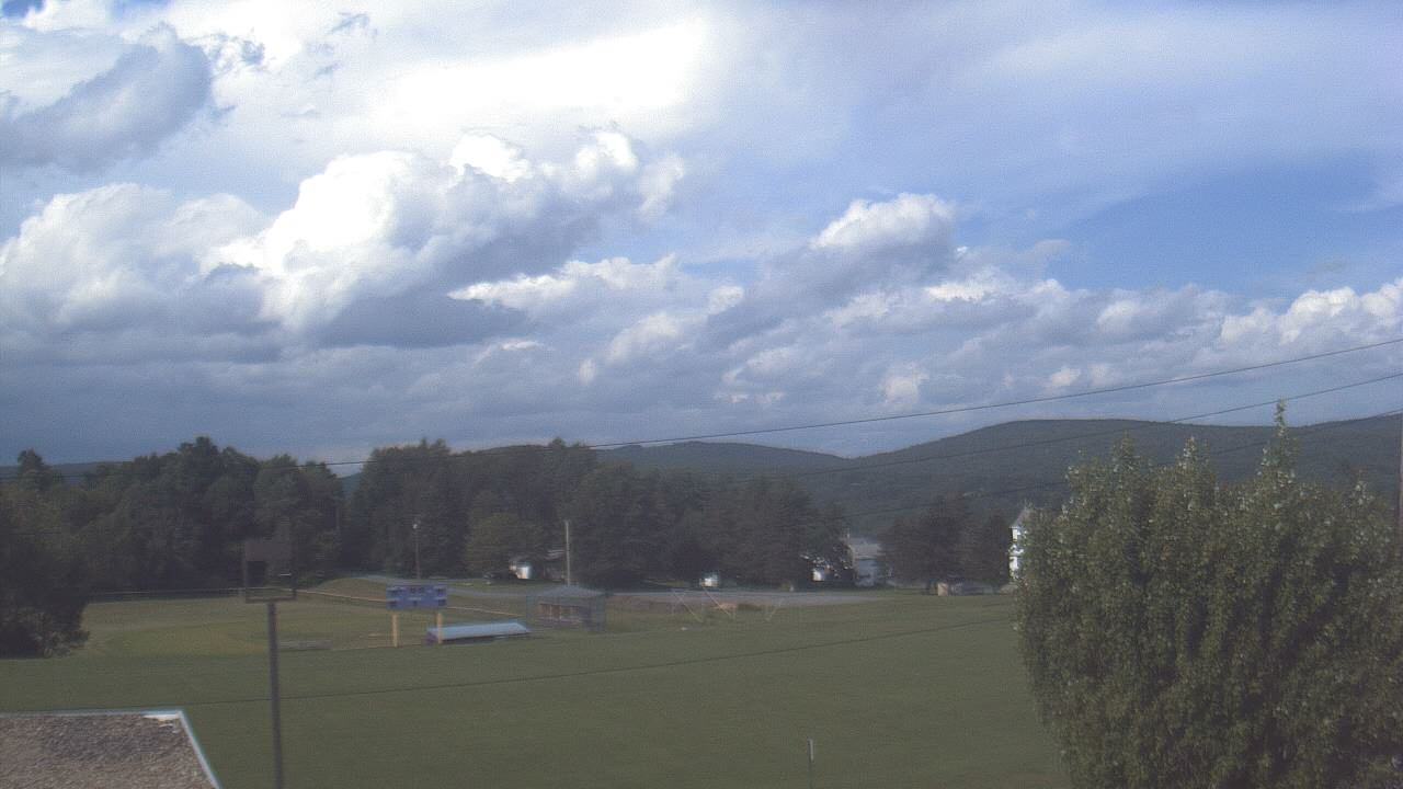 Thumbnail for current weather camera view from Forest City Regional Jr Sr HS in Forest City, Pennsylvania