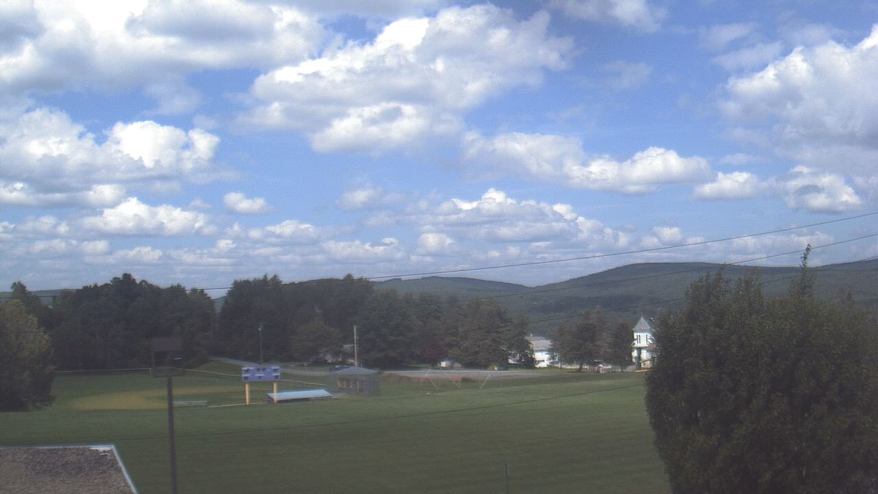 Thumbnail for current weather camera view from Forest City Regional Jr Sr HS in Forest City, Pennsylvania