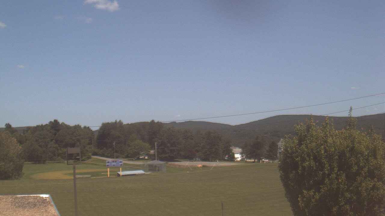 Thumbnail for current weather camera view from Forest City Regional Jr Sr HS in Forest City, Pennsylvania