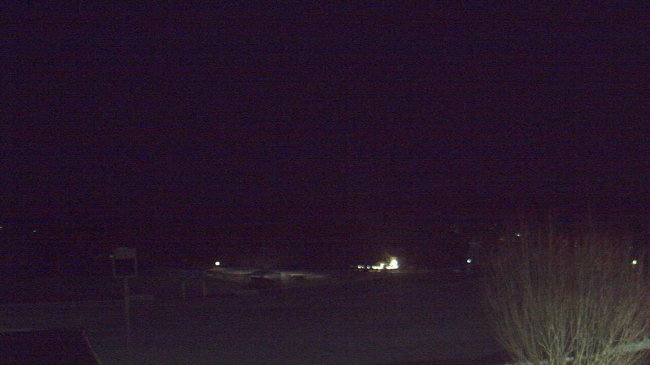 Thumbnail for current weather camera view from Forest City Regional Jr Sr HS in Forest City, Pennsylvania