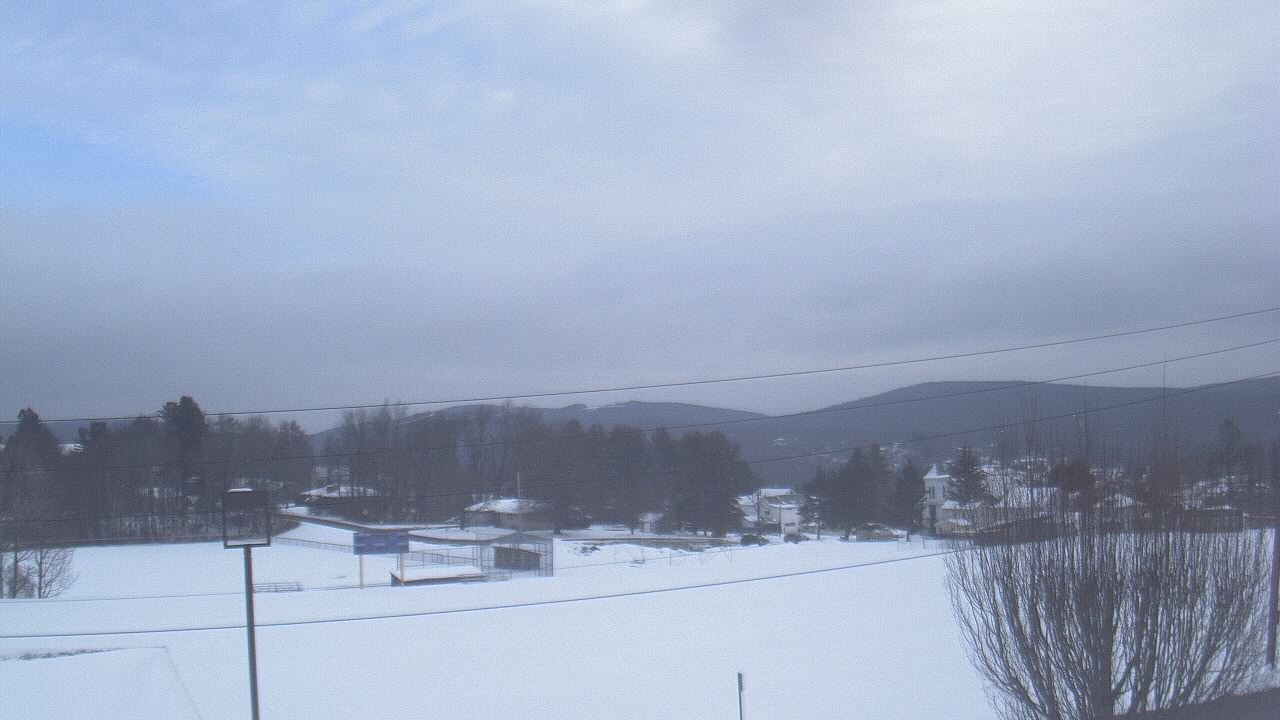 Thumbnail for current weather camera view from Forest City Regional Jr Sr HS in Forest City, Pennsylvania