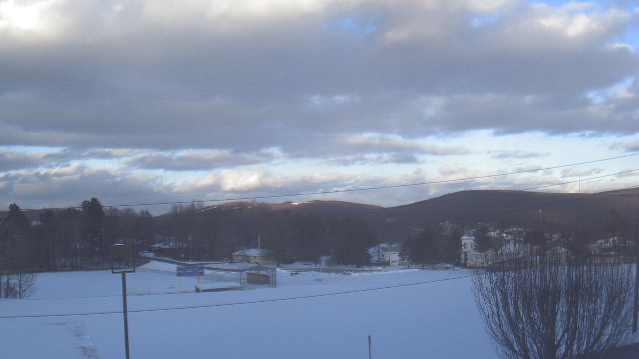 Thumbnail for current weather camera view from Forest City Regional Jr Sr HS in Forest City, Pennsylvania